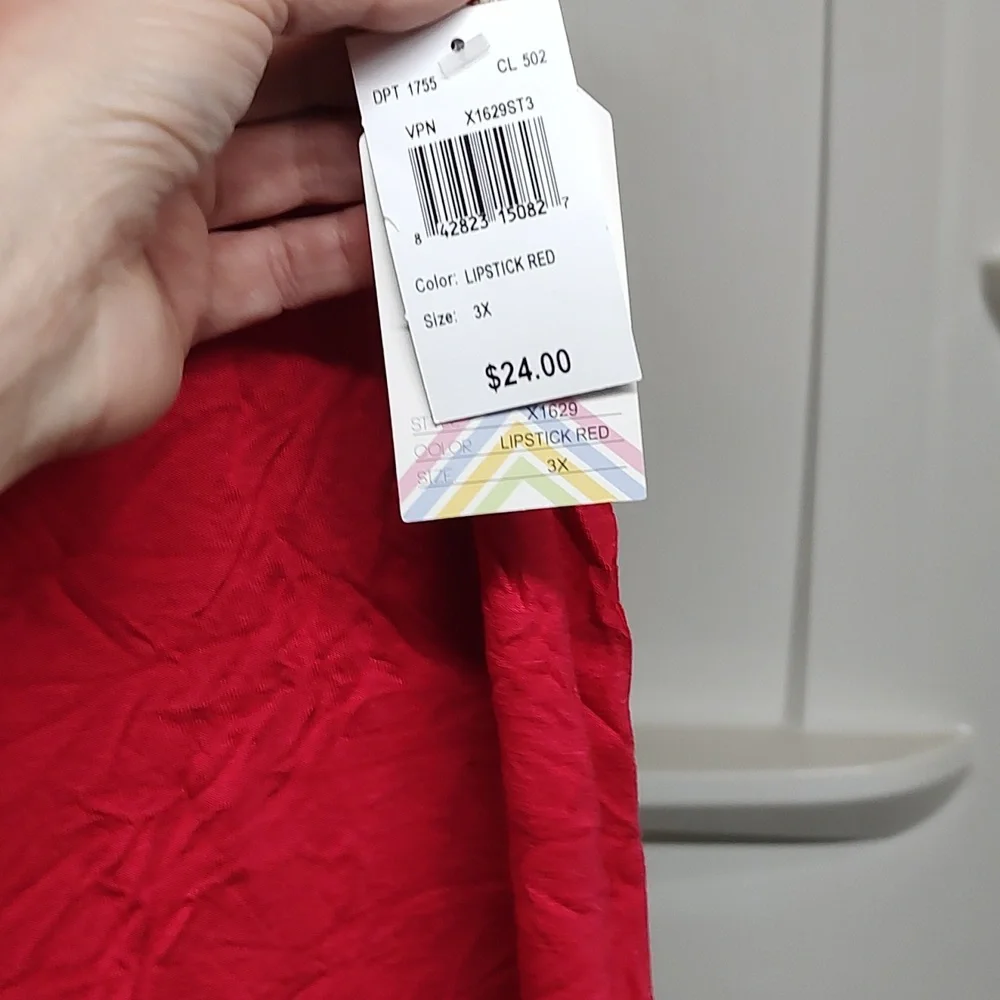 short - Picture 2 of 2